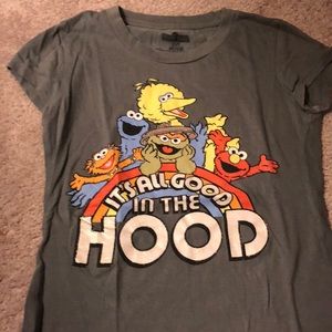 Sz S Sesame Street T-shirt